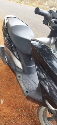 Suzuki Burgman Street