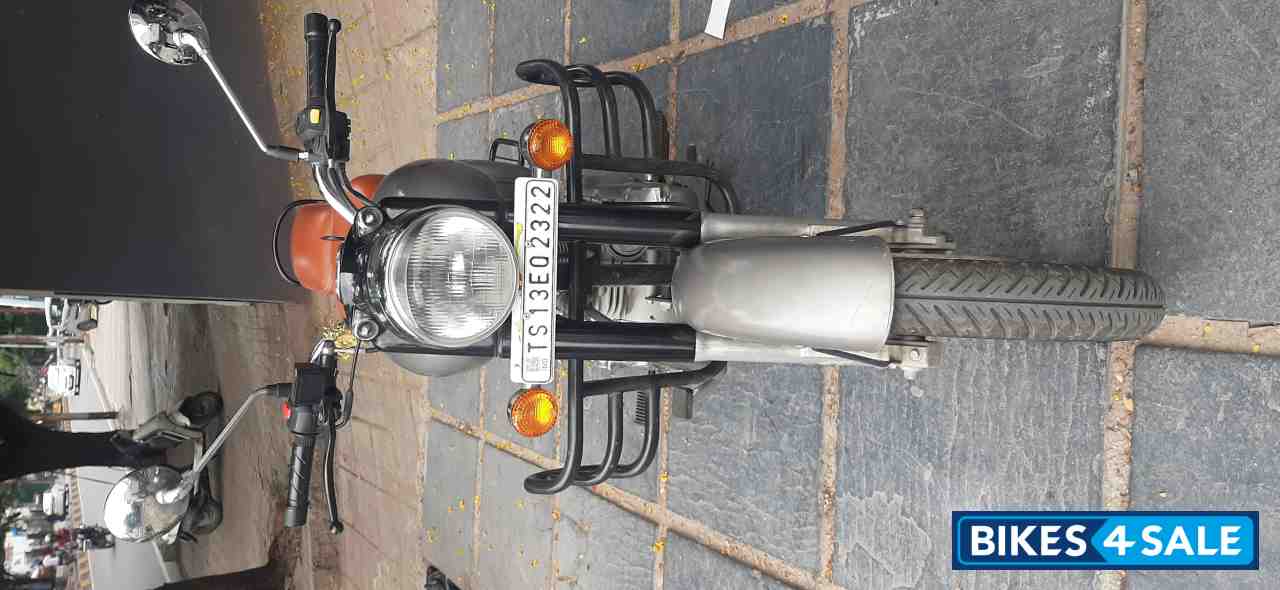 Gun Metal Grey Royal Enfield Classic Gunmetal Grey Gun Metal Grey Royal Enfield Classic Gunmetal Grey