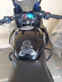 Bajaj Pulsar 220F
