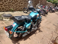 Royal Enfield Classic 500