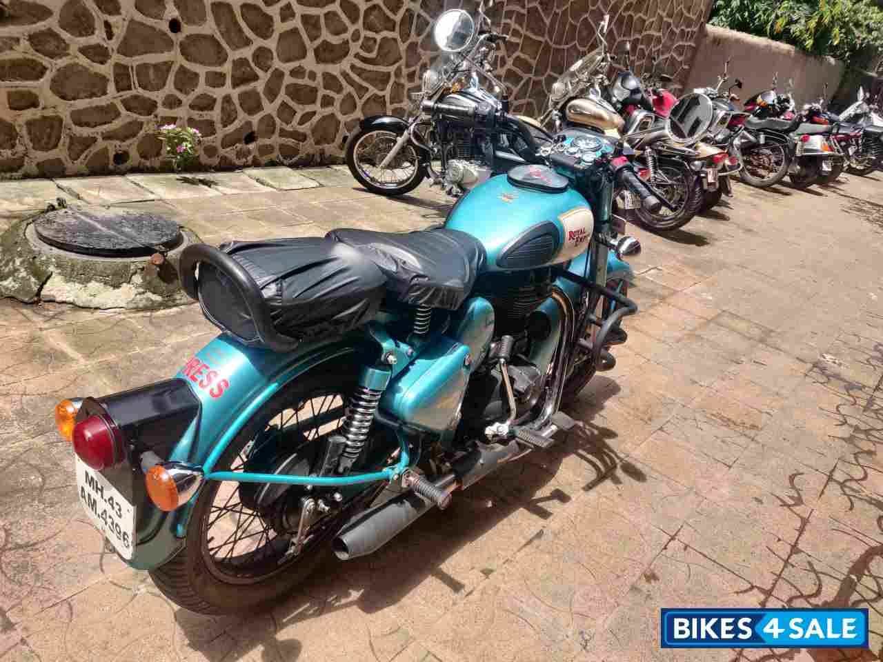 Royal Enfield Classic 500 Royal Enfield Classic 500