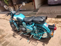 Royal Enfield Classic 500