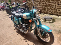 Royal Enfield Classic 500