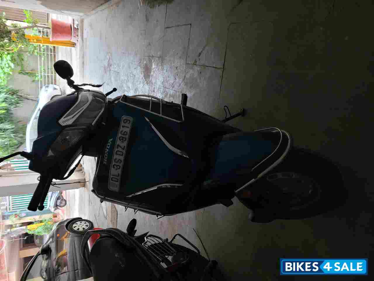 Blue Honda Activa 5G