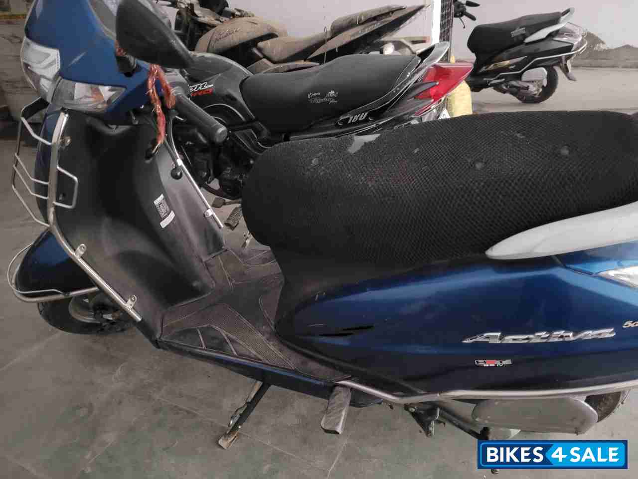 Blue Honda Activa 5G