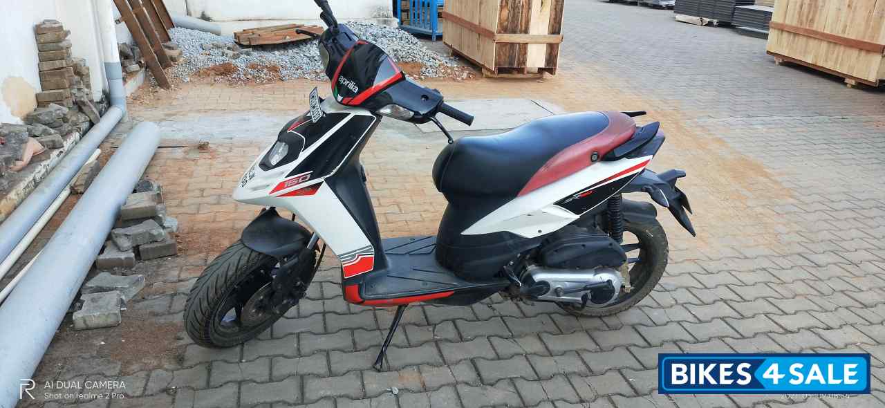 Aprilia SR 150