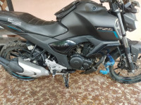 Black Yamaha FZ-S FI V3