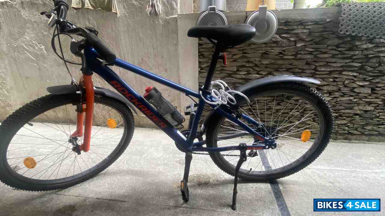 Blue Bicycle Decathlon