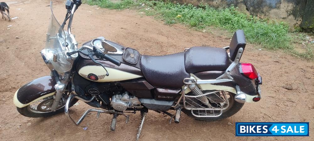 Chocolate And Cream UM Renegade Commando Classic