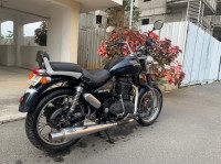 Black Royal Enfield Thunderbird 350
