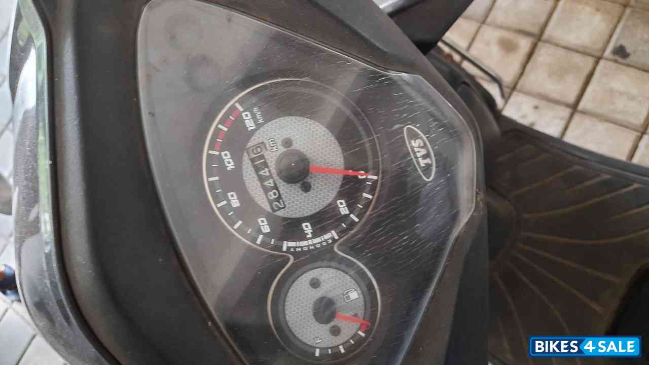 Brown TVS Wego Brown TVS Wego