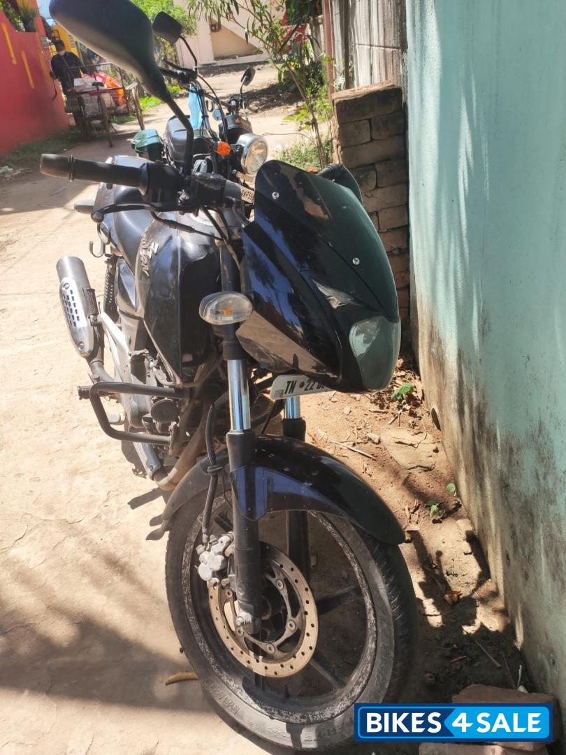 Bajaj Pulsar 180