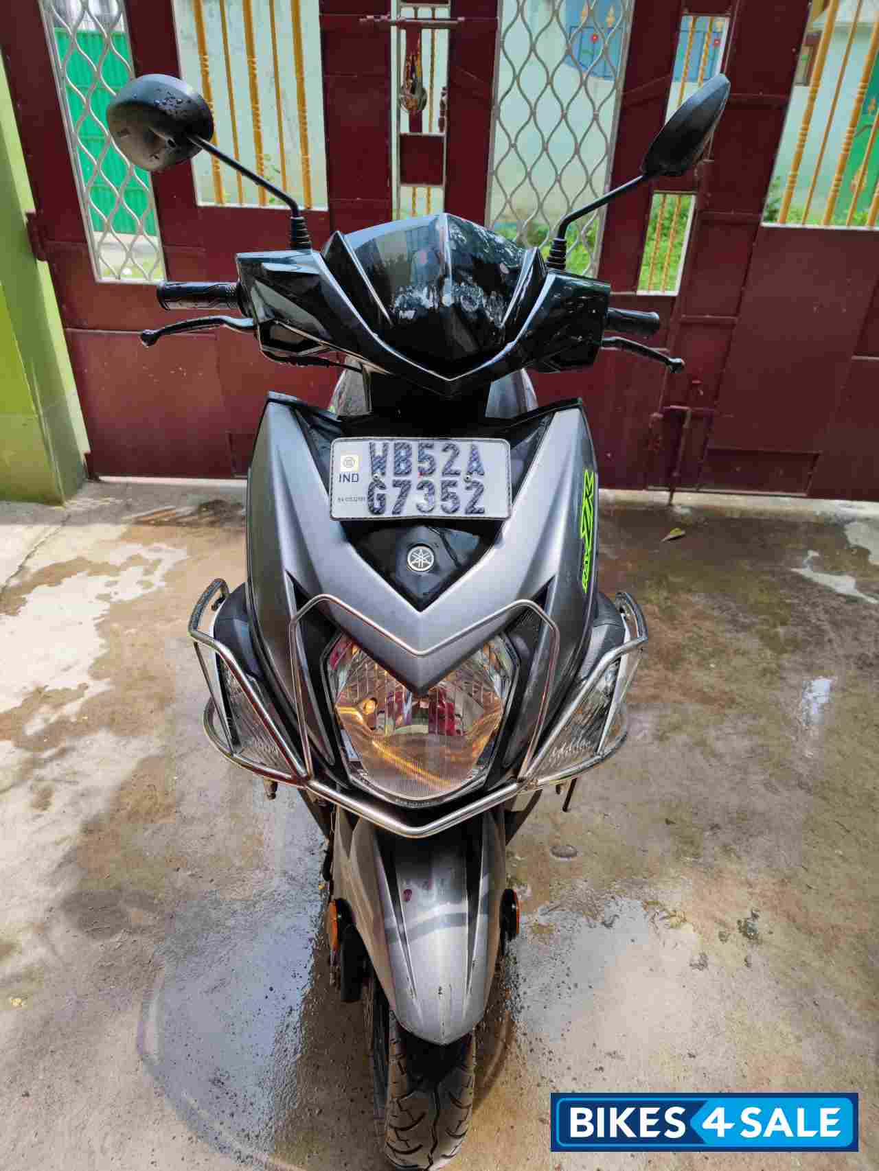 Yamaha Cygnus Ray ZR