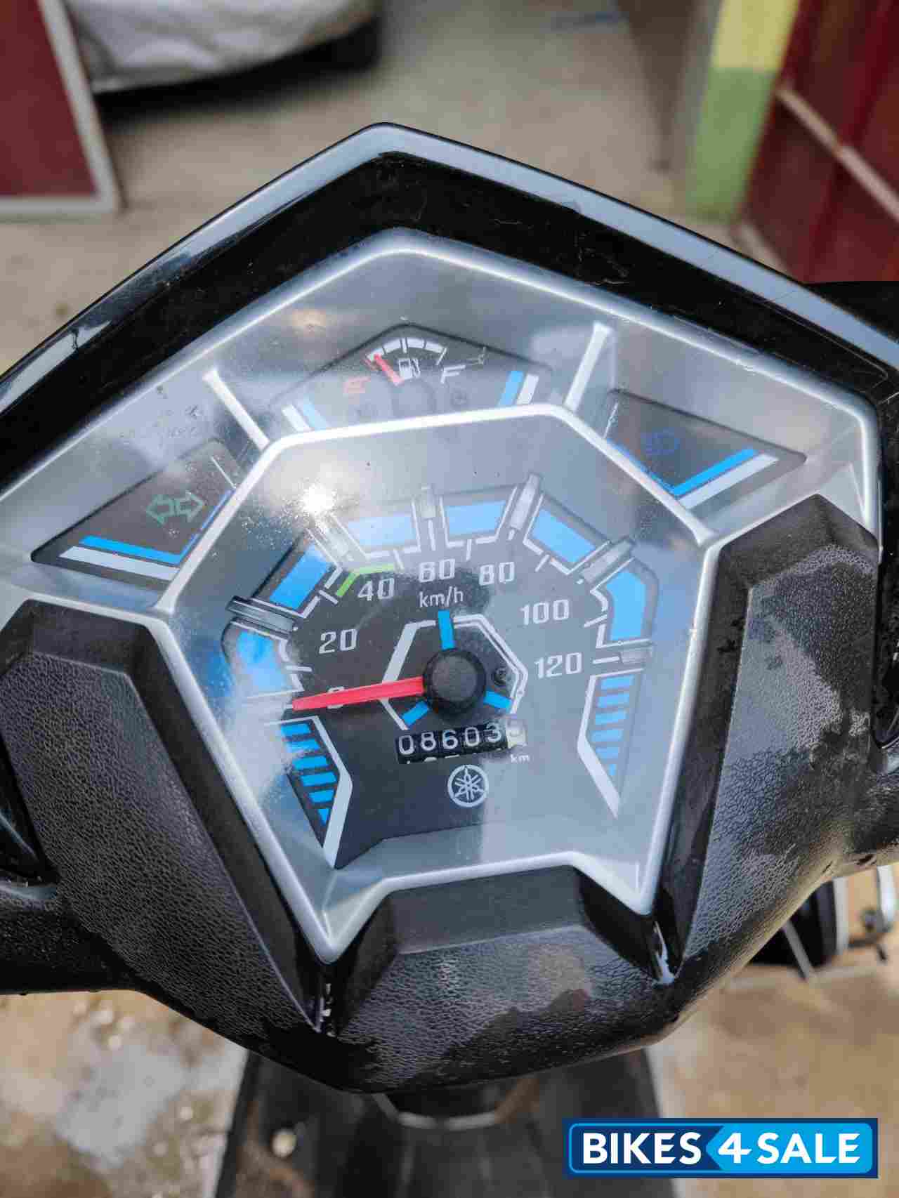 Yamaha Cygnus Ray ZR