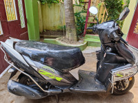 Yamaha Cygnus Ray ZR