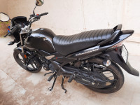 Black Honda Unicorn 160 BS6