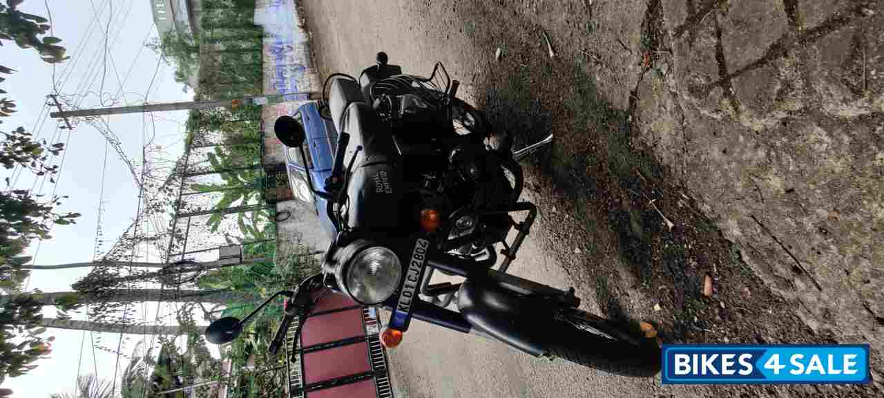 Royal Enfield Classic Stealth Black Royal Enfield Classic Stealth Black