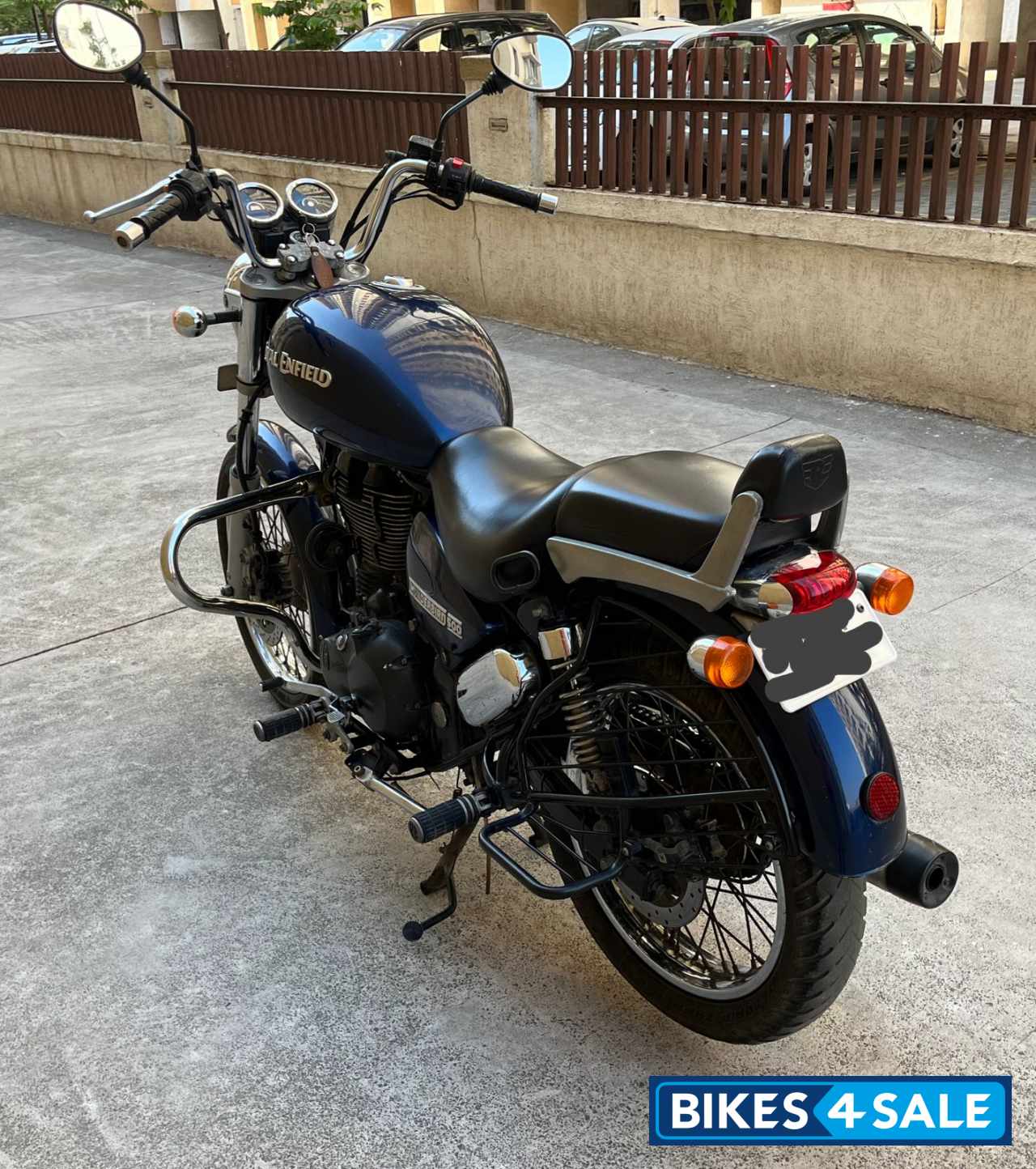 Marine Blue Royal Enfield Thunderbird 500