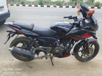 Bajaj Pulsar 220F