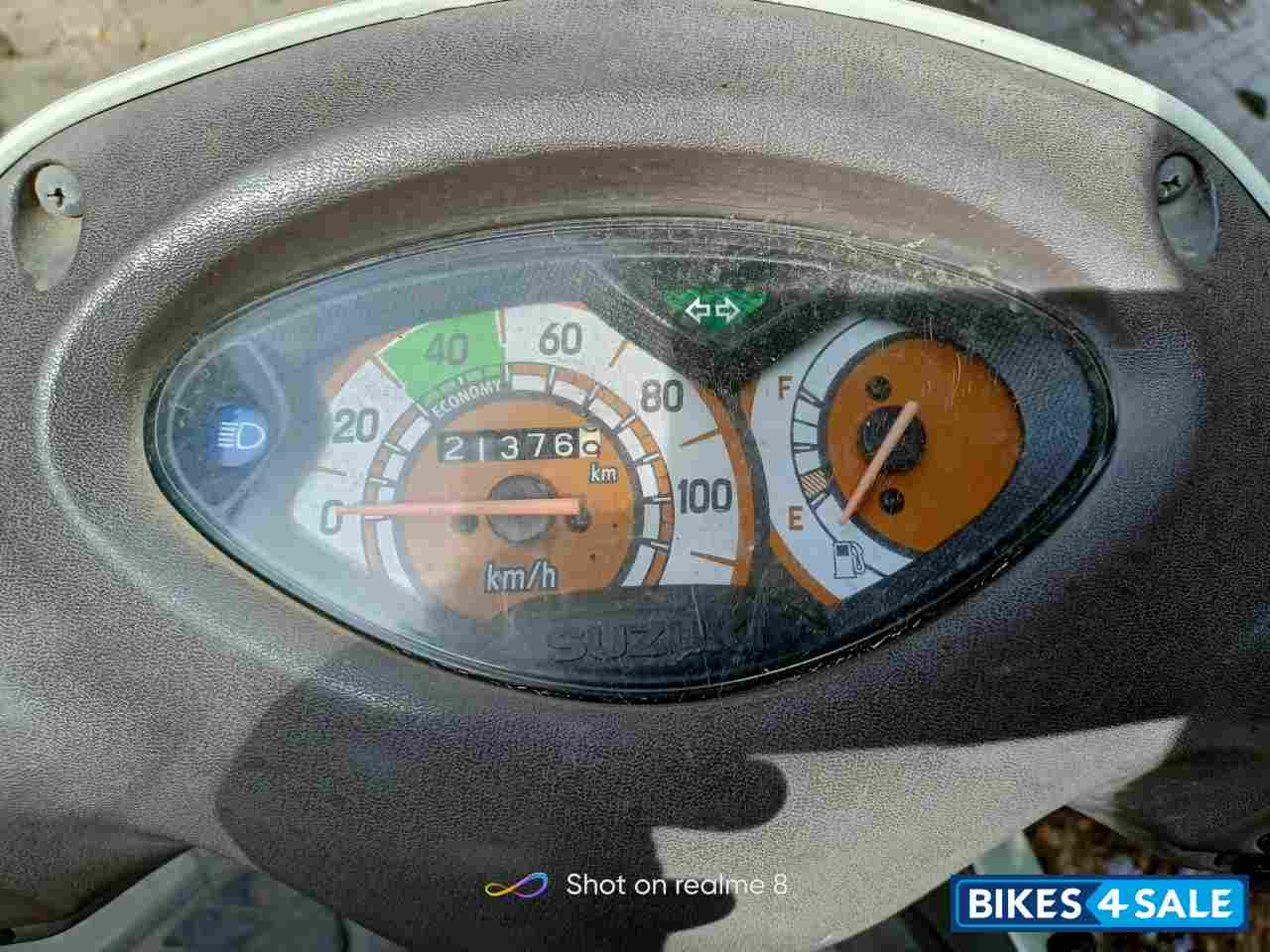 White Suzuki Access 125