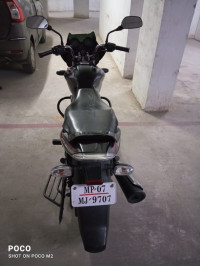 Red Bajaj Discover 100 DTS-Si