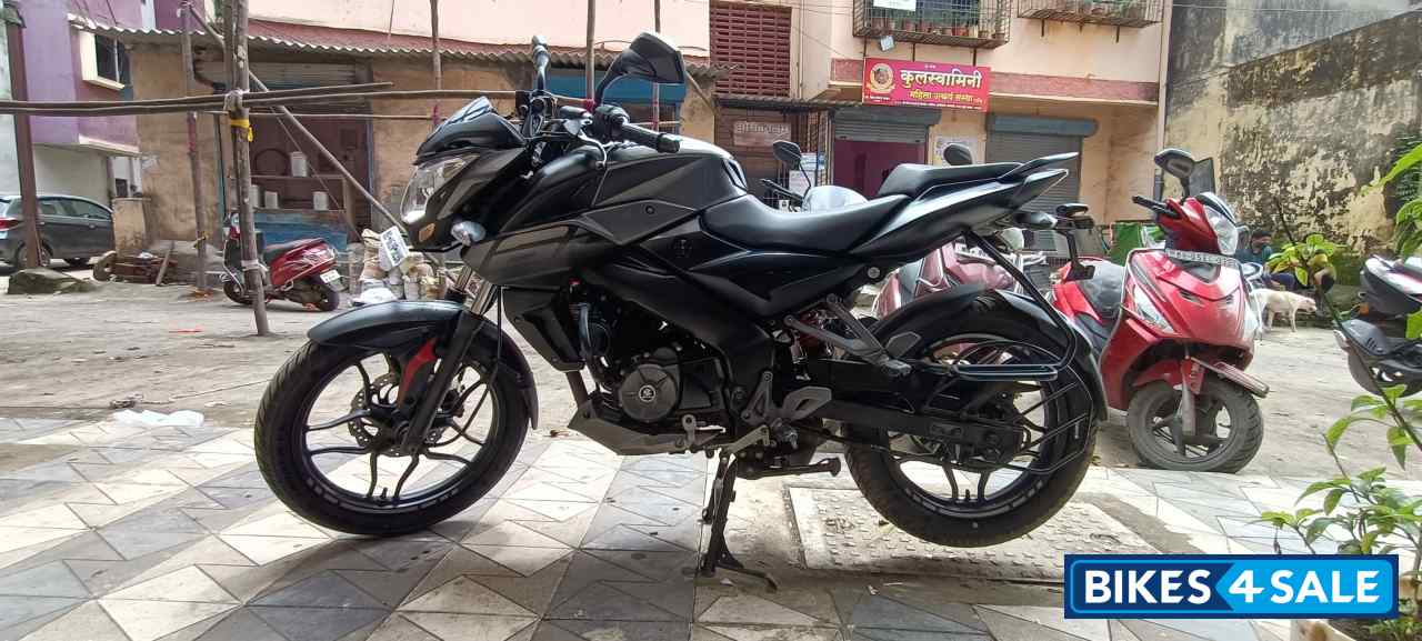 Bajaj Pulsar NS 160
