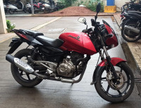 Red Bajaj Pulsar 180 DTSi