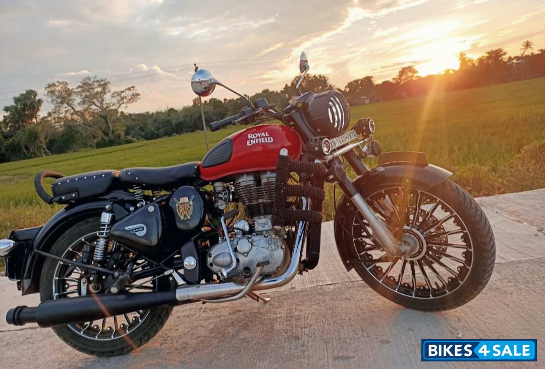 Royal Enfield Classic 350 BS VI