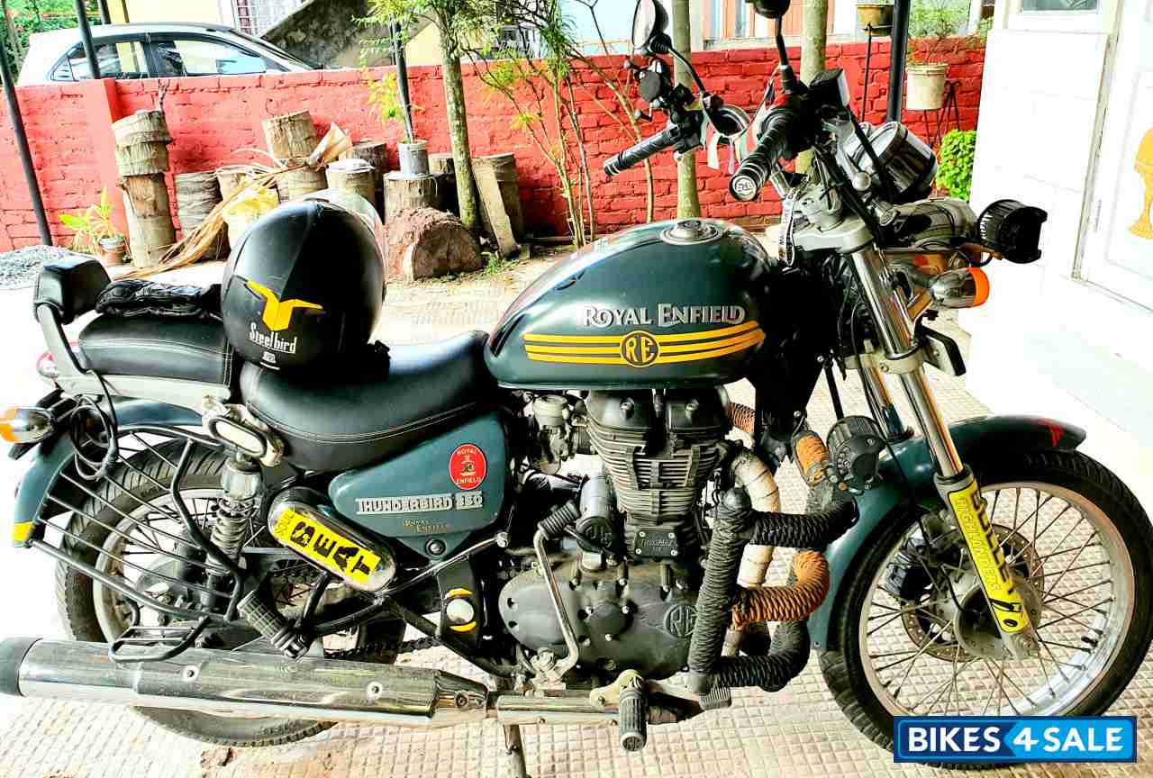 Asphalt Royal Enfield Thunderbird 350