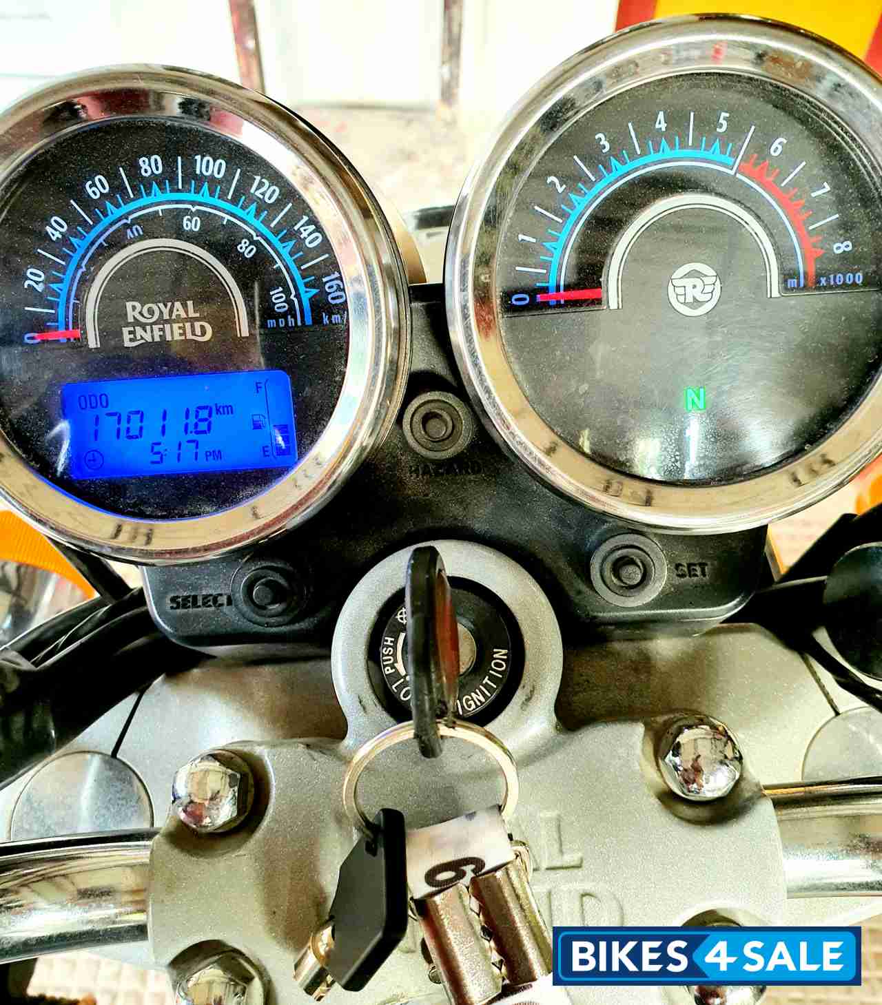 Asphalt Royal Enfield Thunderbird 350