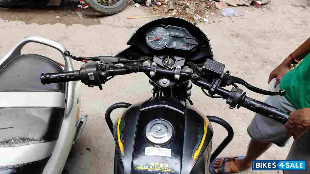 Mat Green Yamaha Saluto 125 Mat Green Yamaha Saluto 125