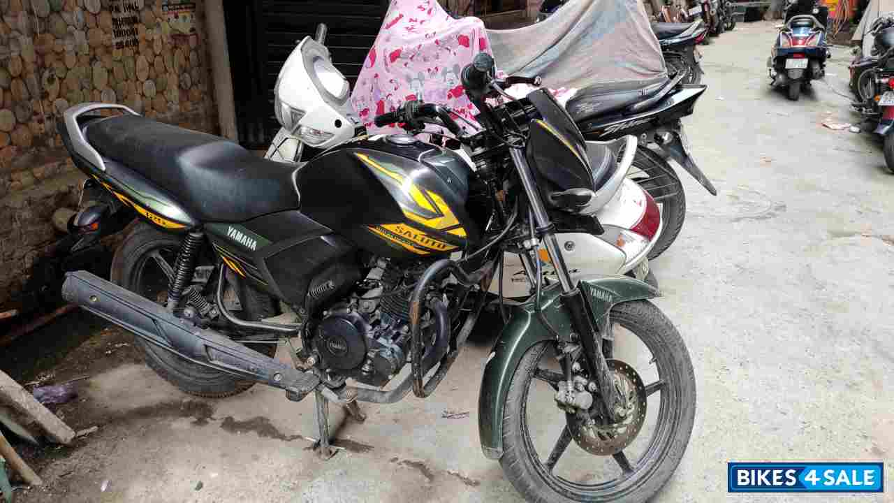 Mat Green Yamaha Saluto 125 Mat Green Yamaha Saluto 125