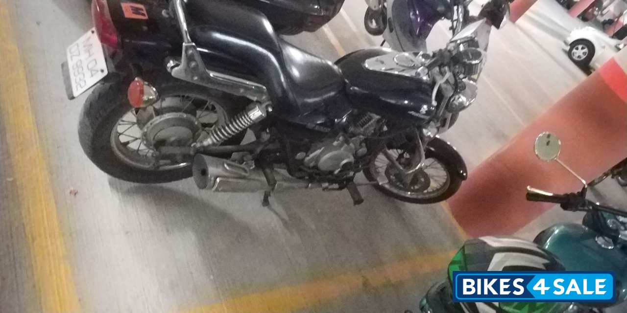 Bajaj Avenger 200 DTS-i Bajaj Avenger 200 DTS-i