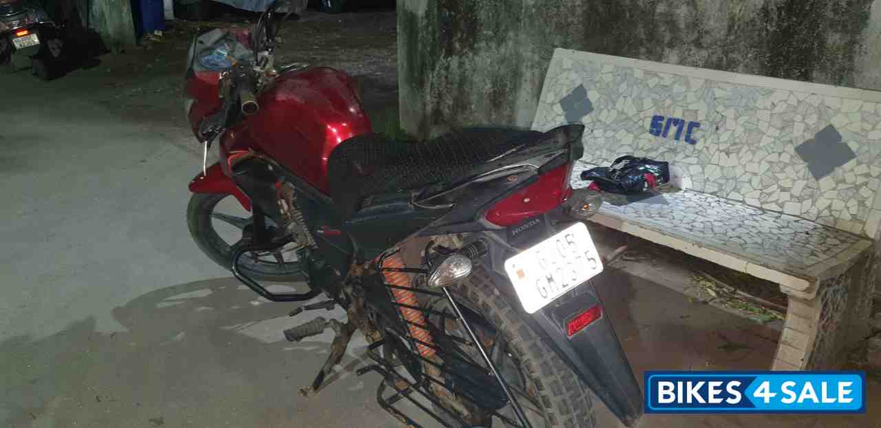 Red Honda CB Twister