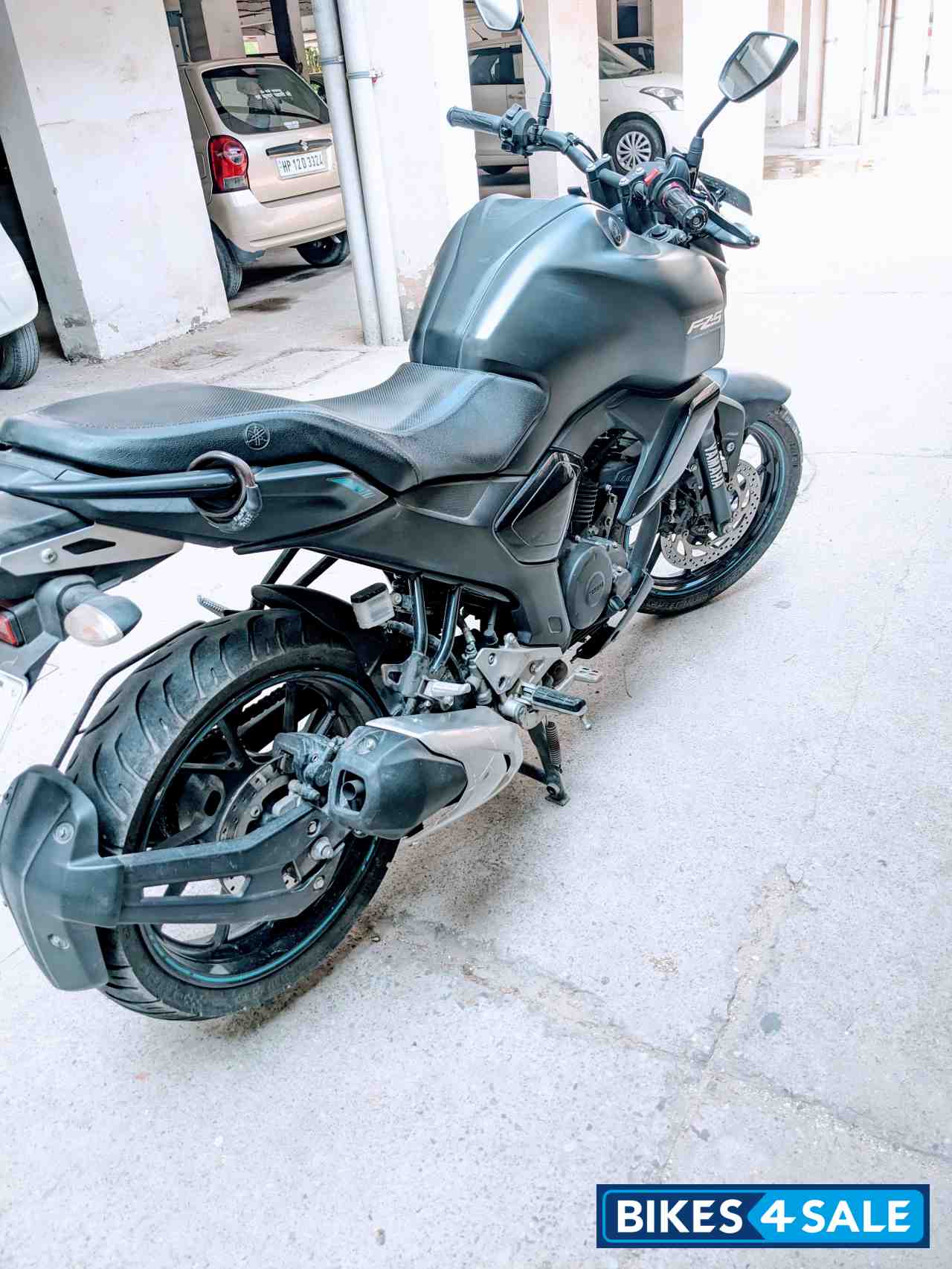 Mat Black Yamaha FZ-S FI V3