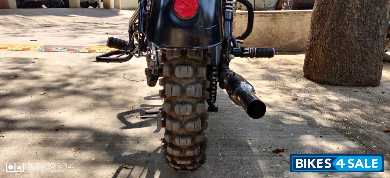 Matt Black Royal Enfield Thunderbird 350 Matt Black Royal Enfield Thunderbird 350