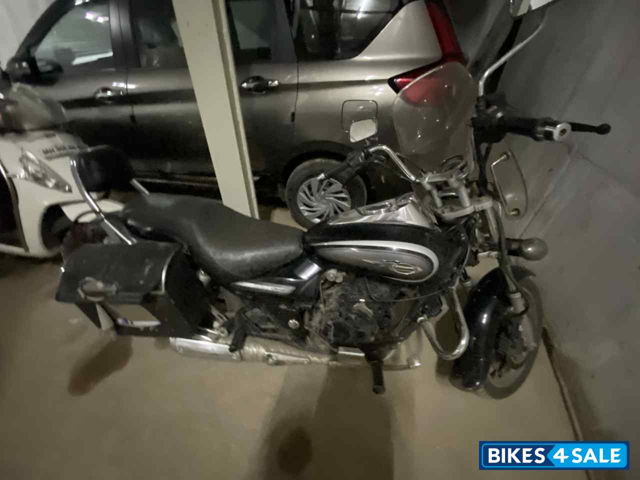 Bajaj Avenger Cruise 220