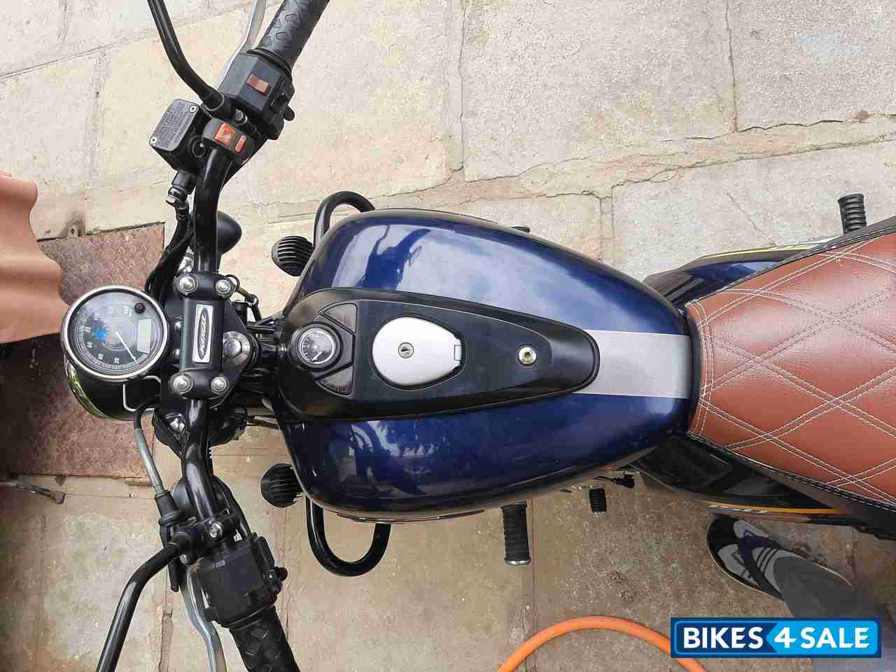 Bajaj Avenger Street 150