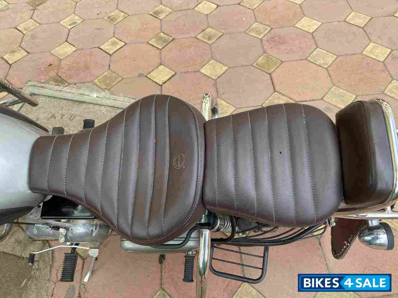 Gun Metal Grey Royal Enfield Classic Gunmetal Grey Gun Metal Grey Royal Enfield Classic Gunmetal Grey