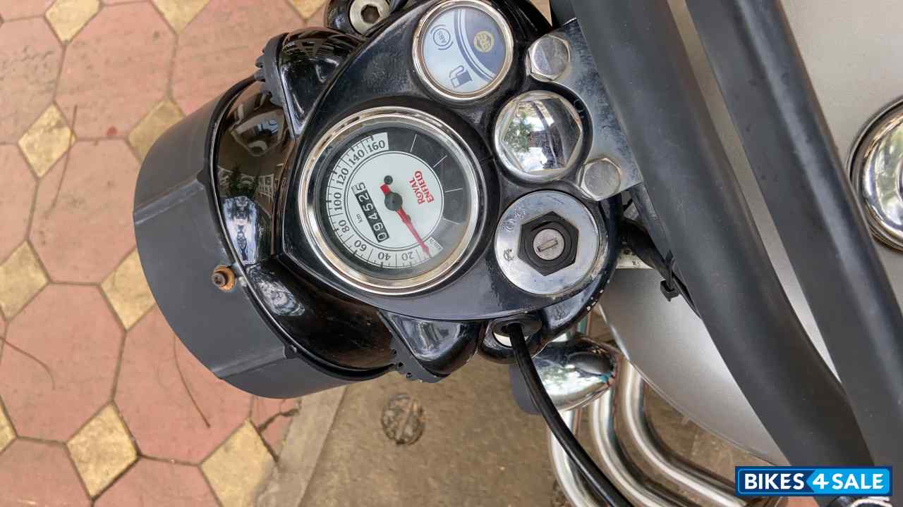 Gun Metal Grey Royal Enfield Classic Gunmetal Grey Gun Metal Grey Royal Enfield Classic Gunmetal Grey