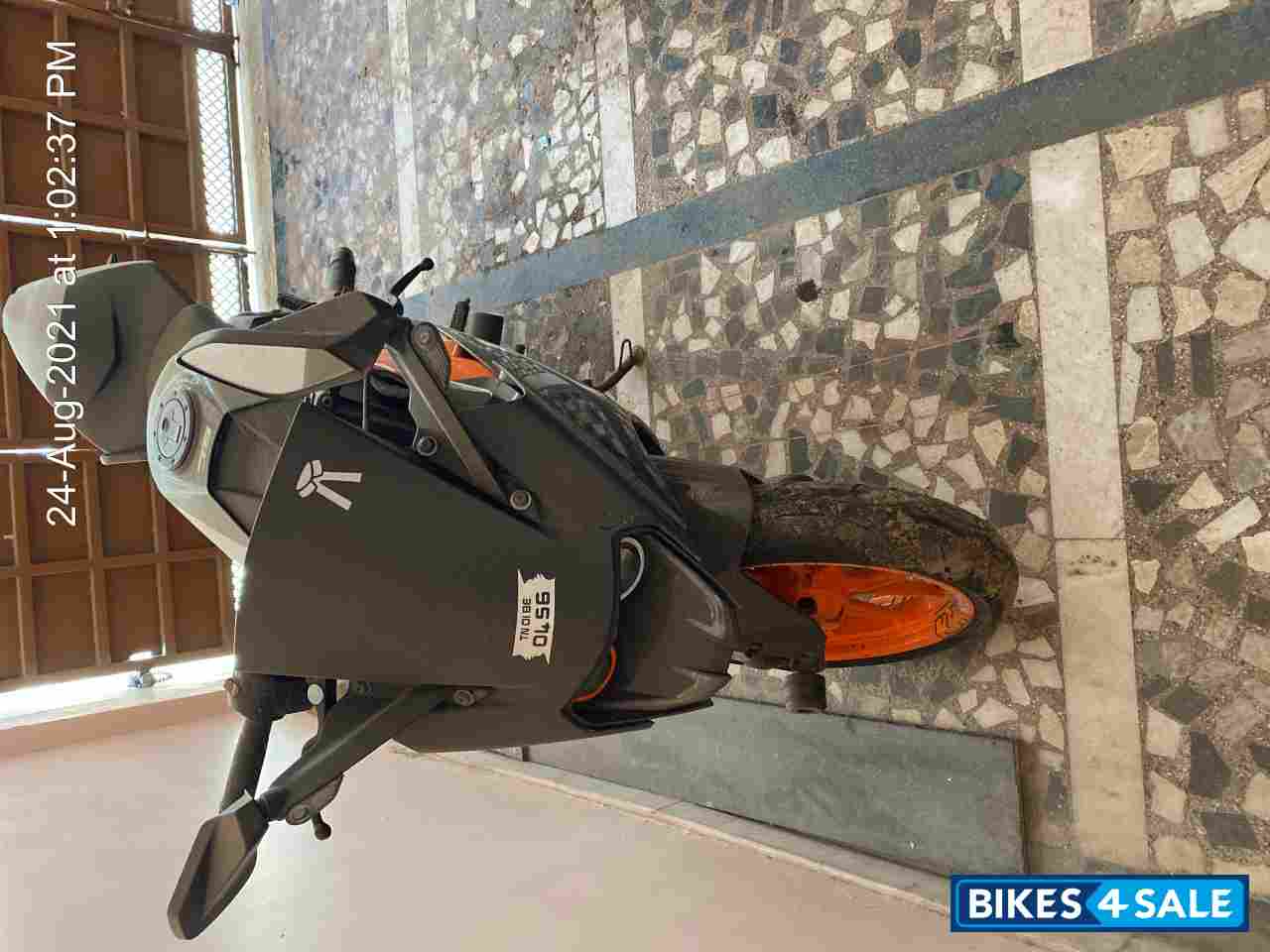 Black And Red KTM RC 390