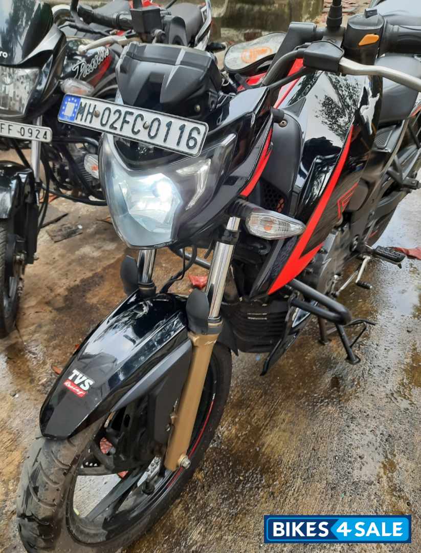 Black TVS Apache RTR 200 4V ABS Race Edition 2.0