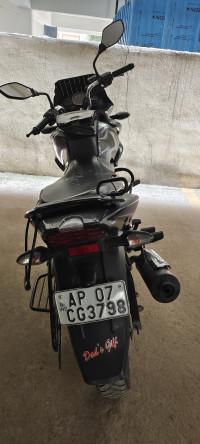 Blue Bajaj Discover 150 F