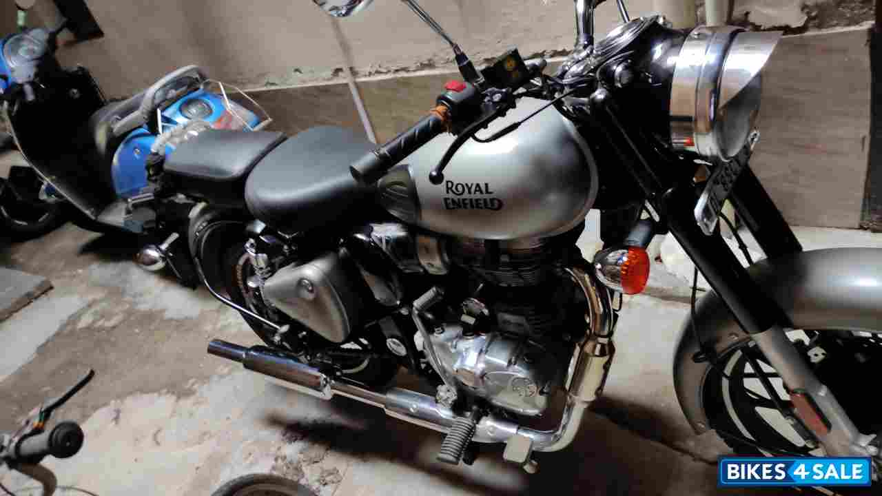 Royal Enfield Classic 350 Dual Channel BS6