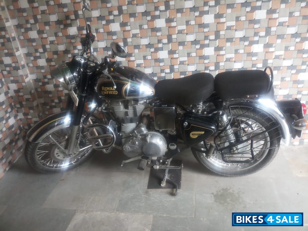 Royal Enfield Bullet Standard 500