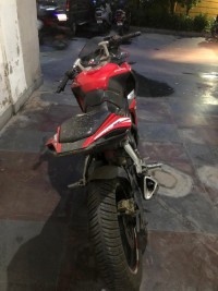 Red Bajaj Pulsar RS 200