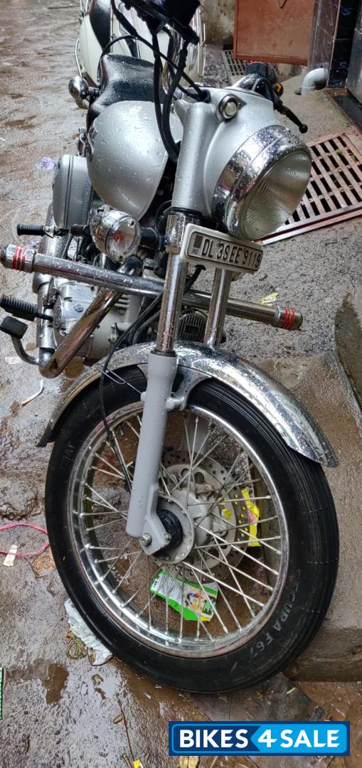 Silver Royal Enfield Bullet Electra