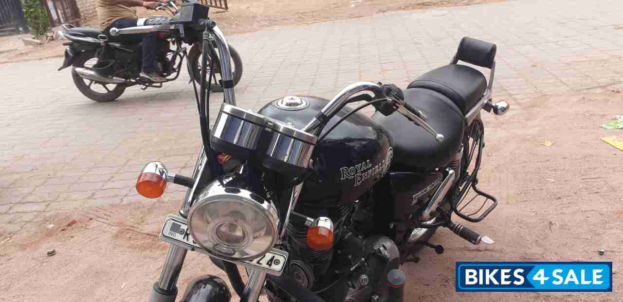 Royal Enfield Thunderbird 350