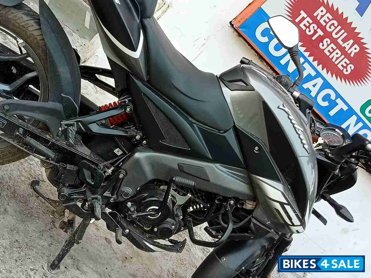 Bajaj Pulsar NS 125