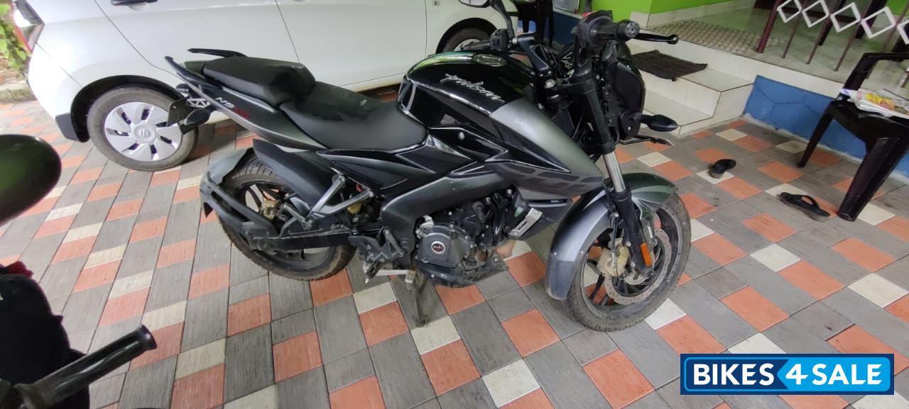 Bajaj Pulsar NS 200 BS6